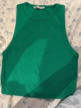 Zara cropped Emerald Ribbed Crewneck Tank